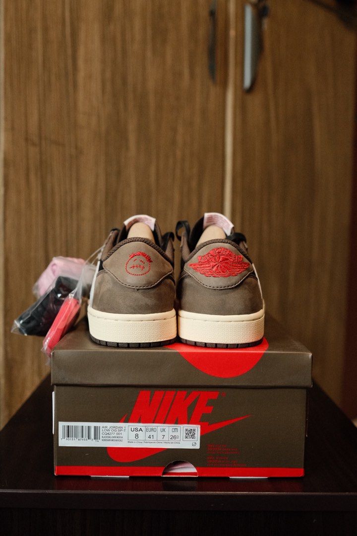 Travis scott air jordan 1 stock hotsell