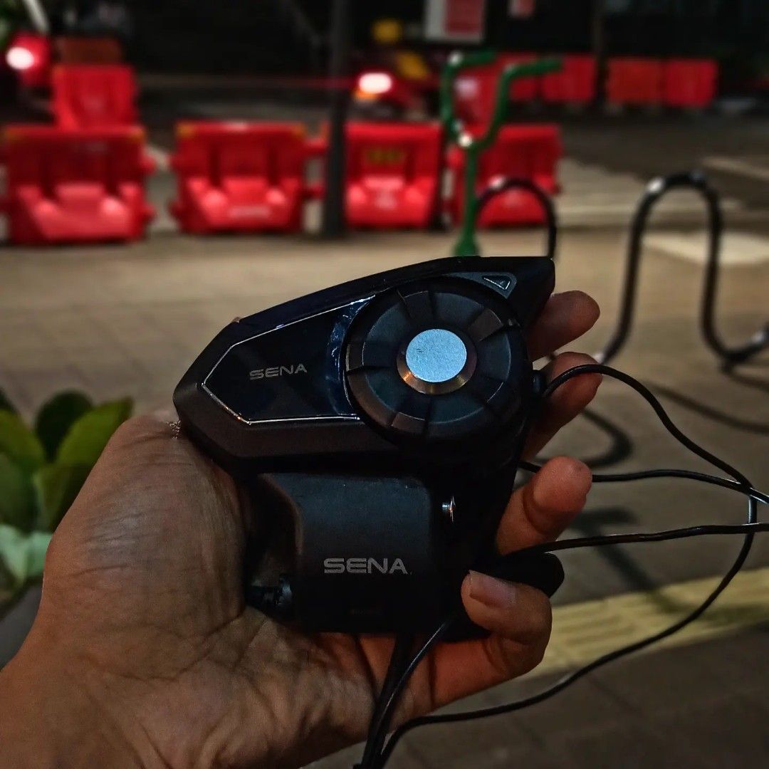 Intercom Sena 30k original murah Motor di Carousell