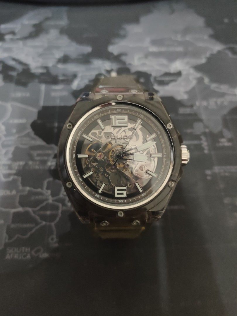 Jam jenama police best sale