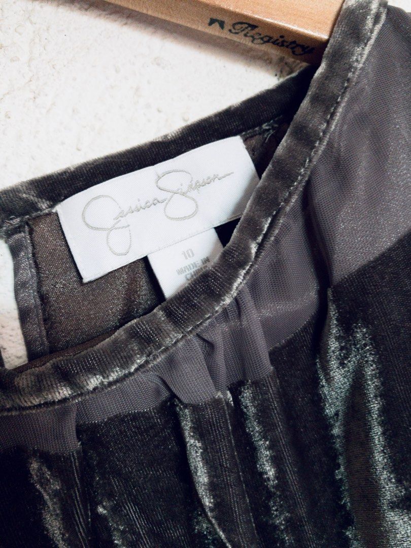 Jessica Simpson (Category: Dresses) located in Davao. Submitted by gazellesrackph (Listing ID 1202960766, Image 2). Description: Jessica Simpson US bought ➡️See pictures for details ❎NOT ukay. From. Personal Shopper based in the US. .