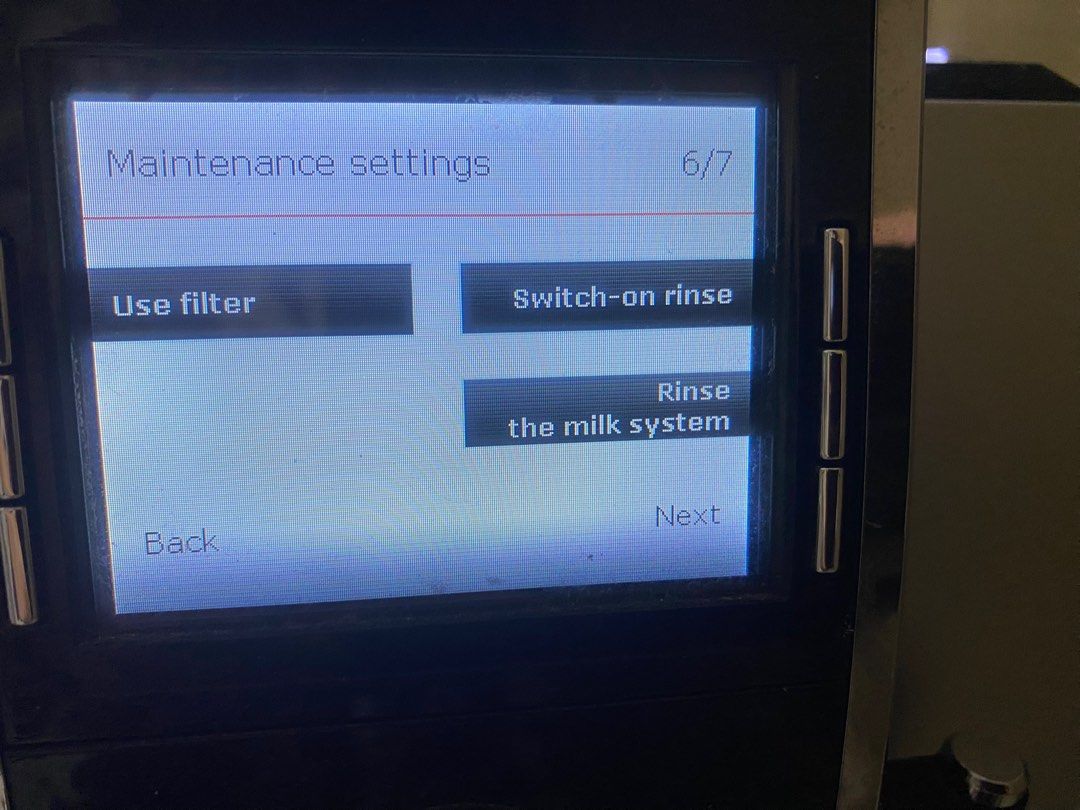 Jura Z9 Impressa coffee mach w milk frother & container , TV & Home