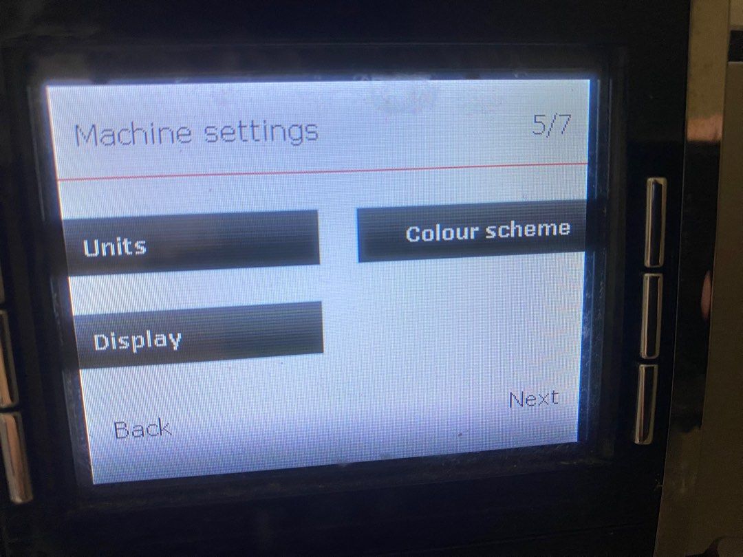 Jura Z9 Impressa coffee mach w milk frother & container , TV & Home