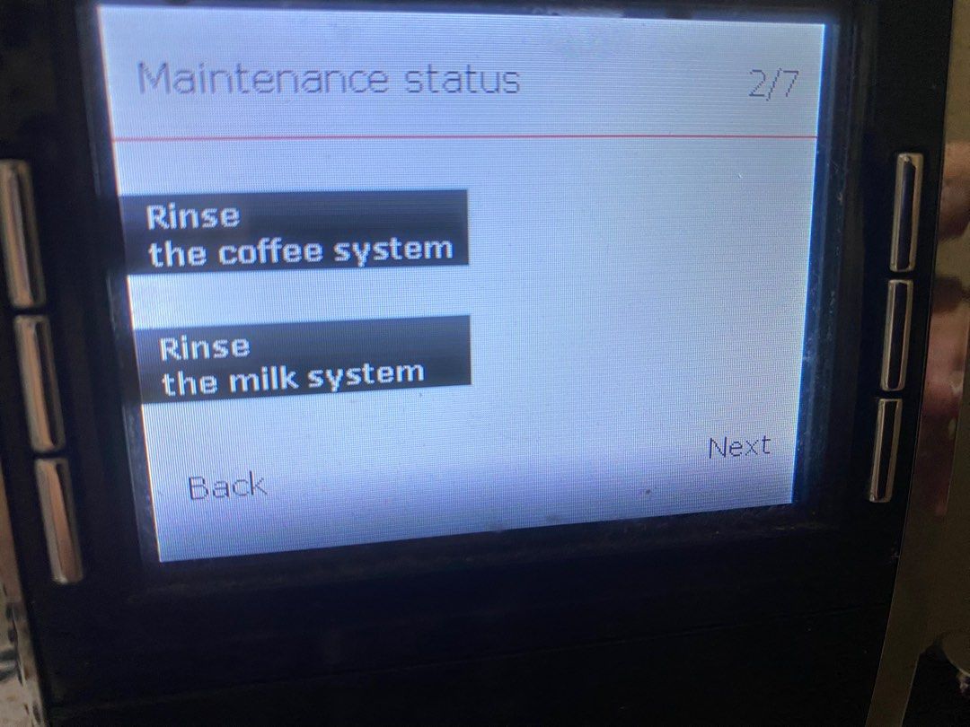 Jura Z9 Impressa coffee mach w milk frother & container , TV & Home