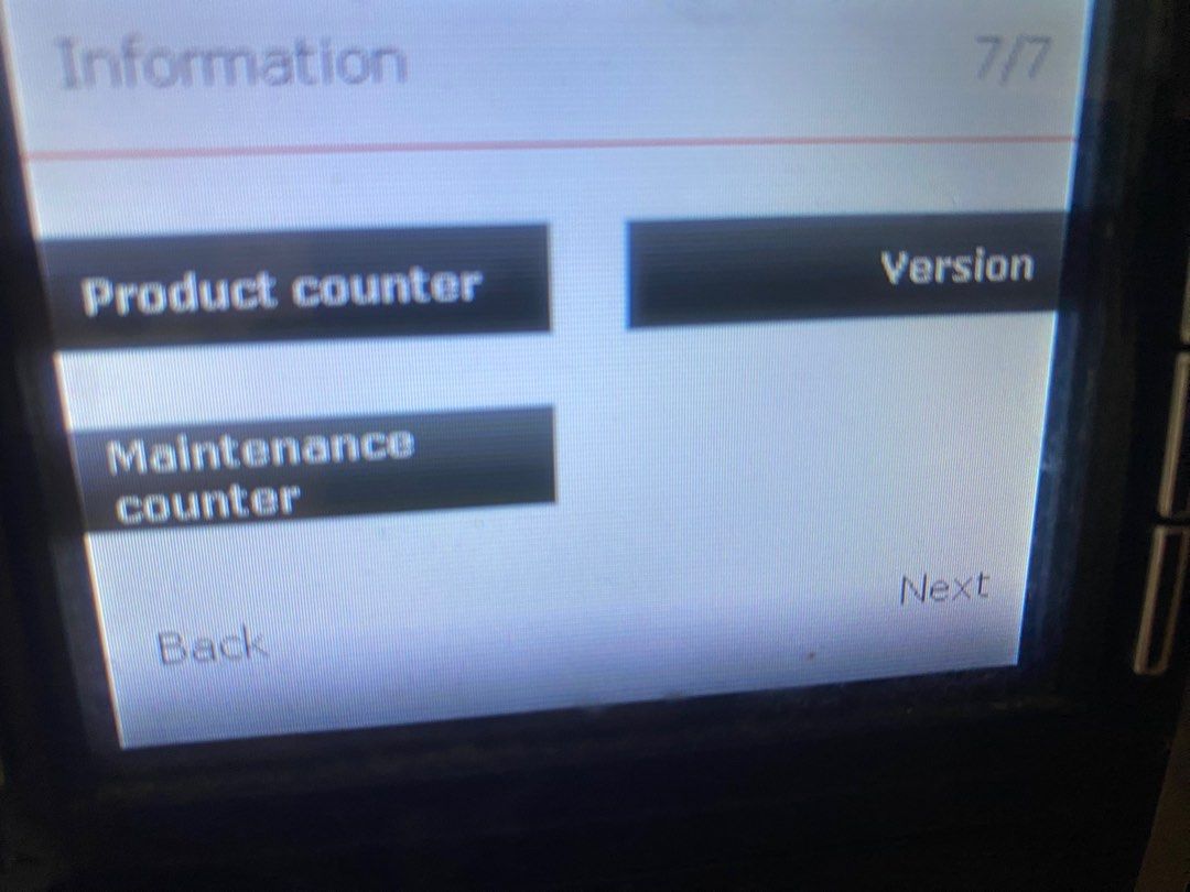 Jura Z9 Impressa coffee mach w milk frother & container , TV & Home