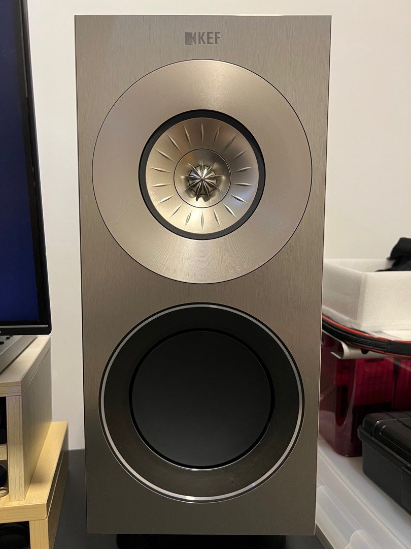 Kef Reference 1 Ref 1 audiophile speakers with stands, Audio, Soundbars ...