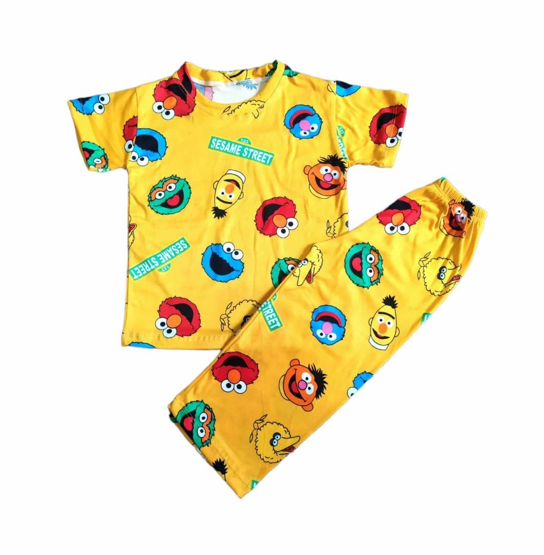 Sesame street hotsell pajamas gap