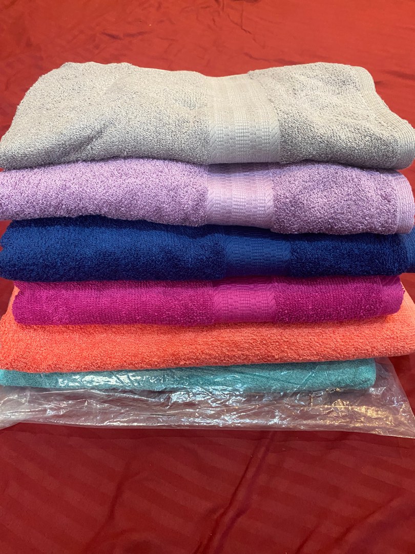 Kohl's Big Bath Towel, Furniture & Home Living, Bedding & Towels on