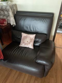 (Category: ) located in . Submitted by mitchimouse (Listing ID 1202943885, Image 1). Description: .