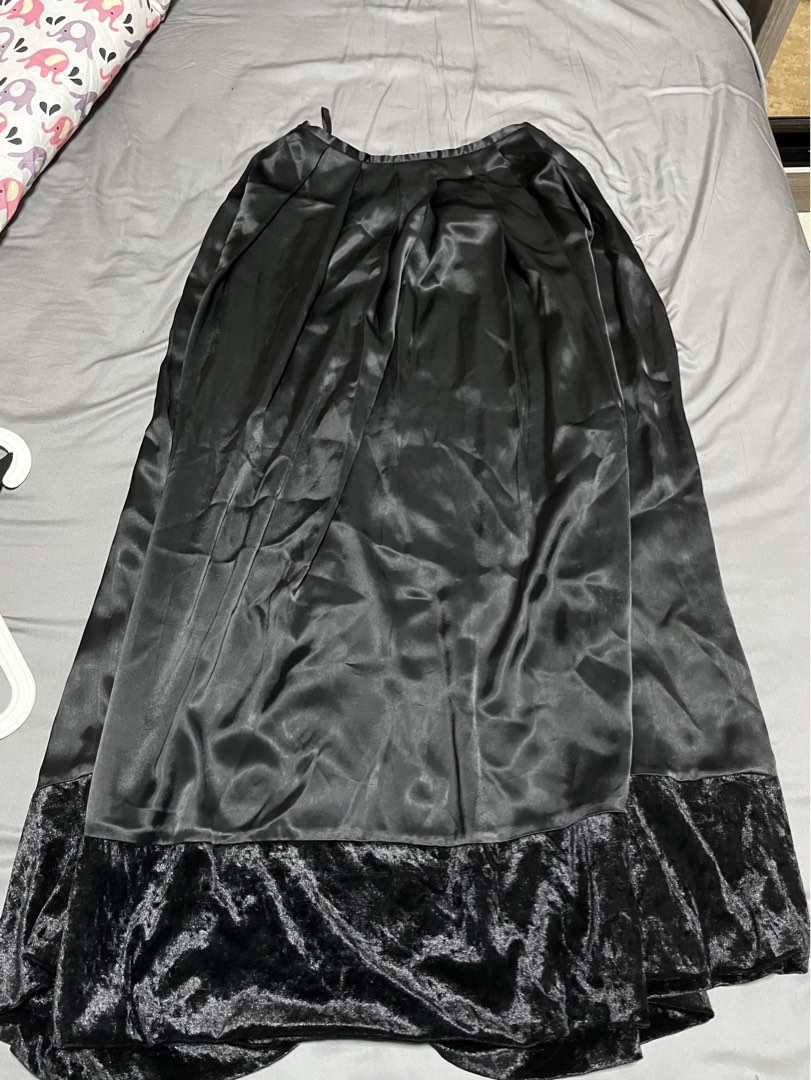 Long black skirt for graduation/funeral/parties, Women's Fashion