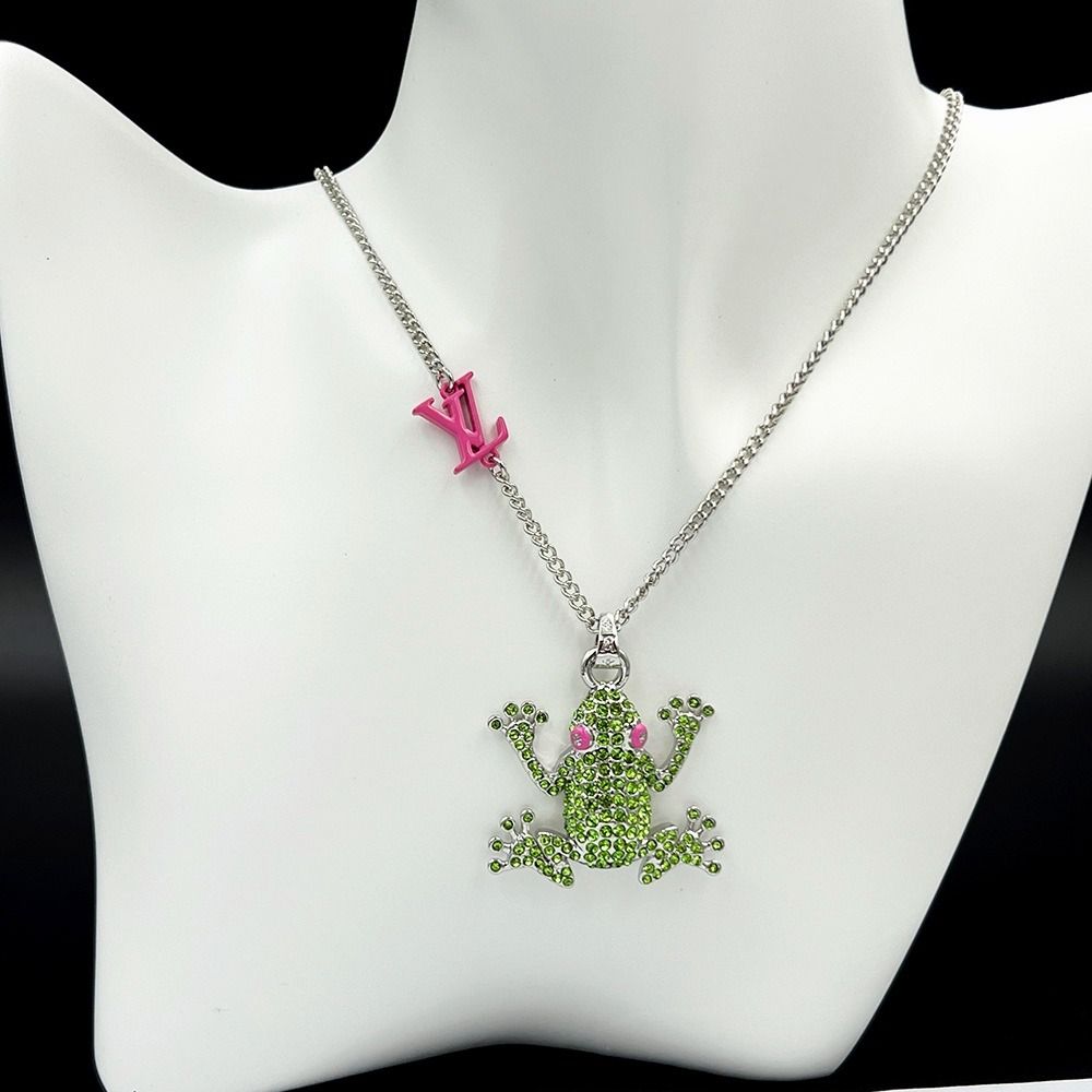 Louis Vuitton LV Crazy Animals Necklace Silver/Green in Metal/Crystal with  Silver-tone - GB