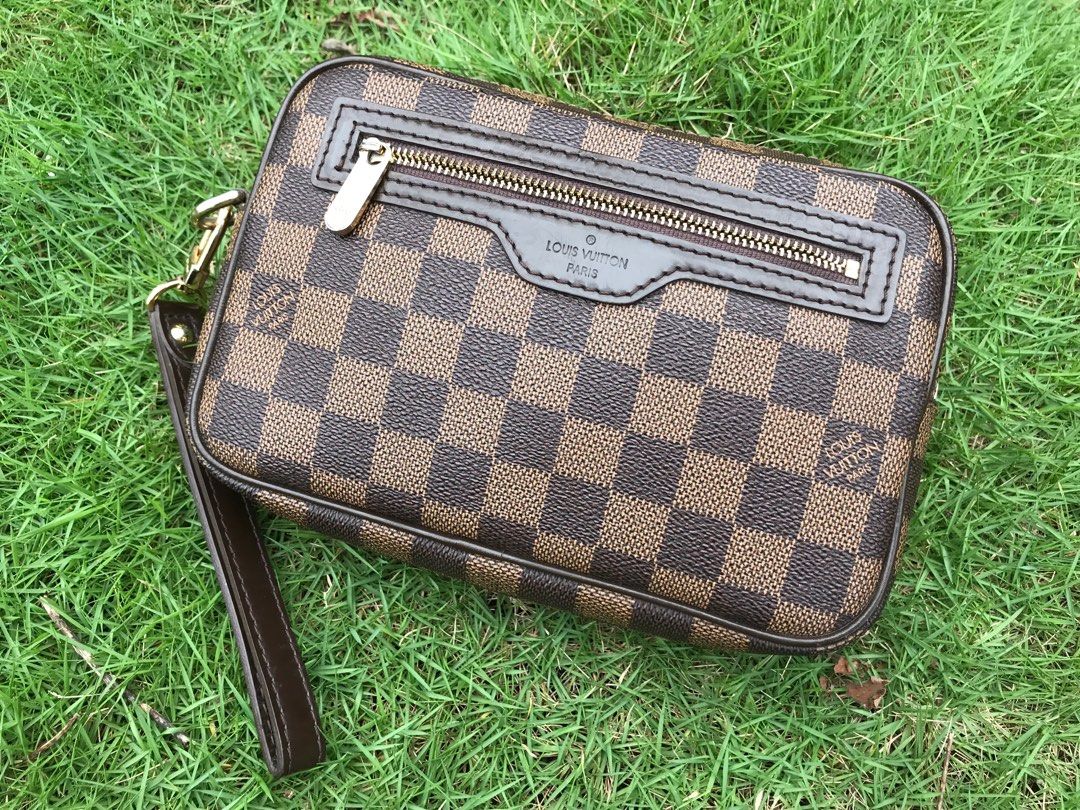 Louis Vuitton Damier Ebene Macao Clutch – DAC