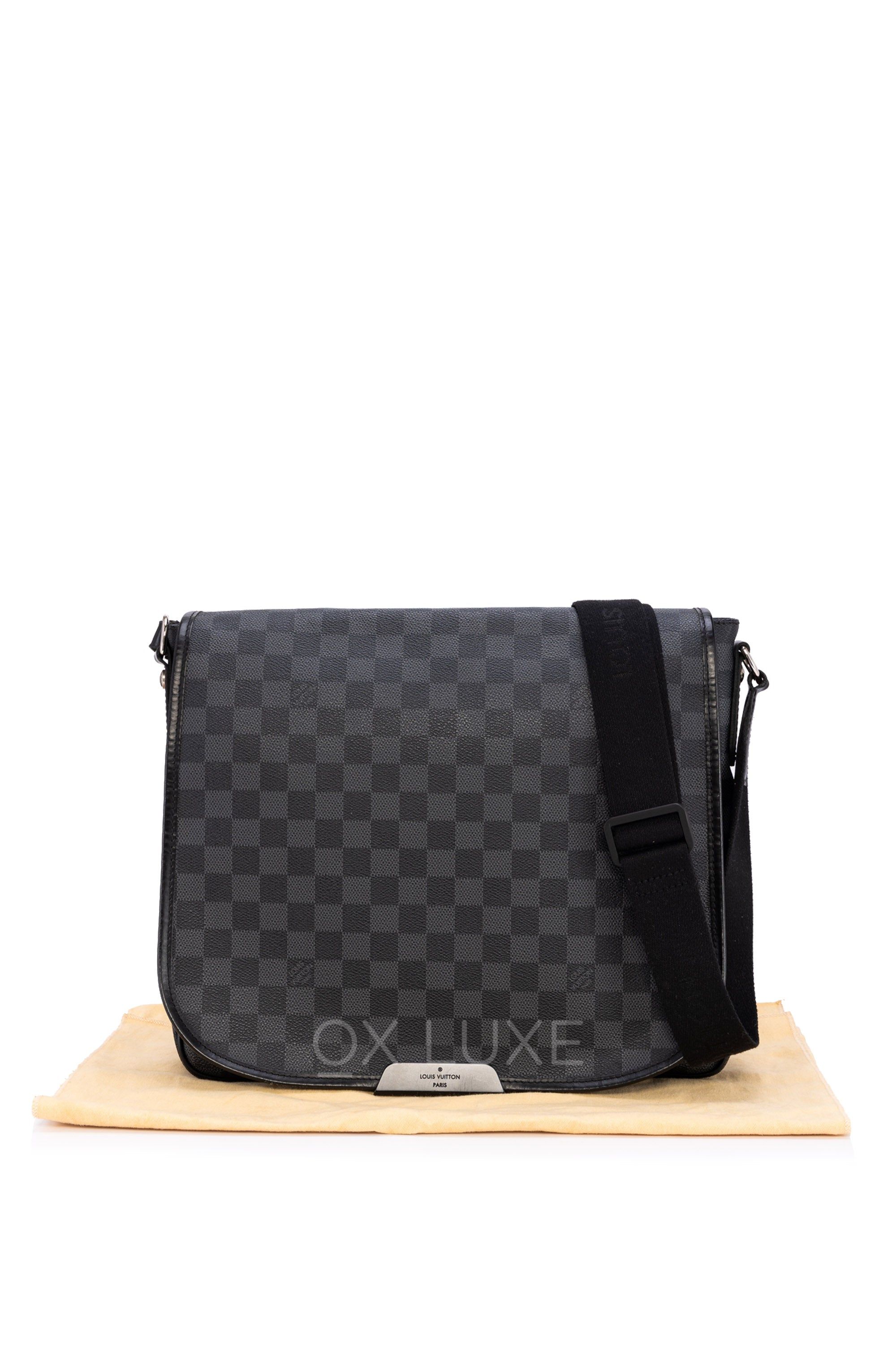 Louis Vuitton Damier Graphite Laptop Renzo Messenger Bag Louis Vuitton