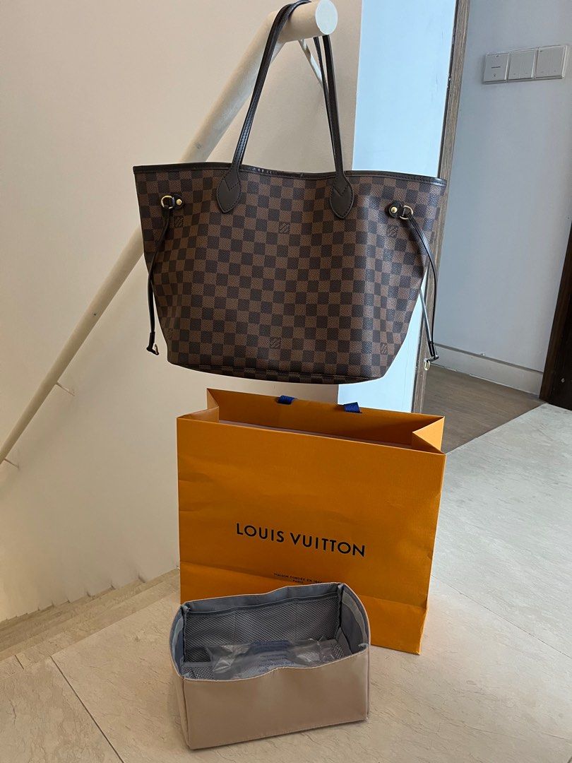 LOUIS VUITTON Neverfull Size MM Noir M46040 Monogram Empreinte Leather–  GALLERY RARE Global Online Store