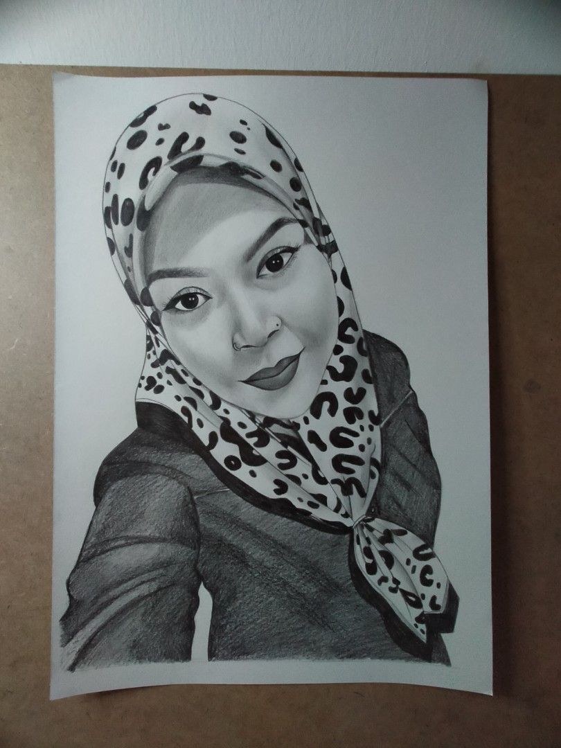 Lukisan hitam putih, Furniture & Home Living, Home Decor, Frames