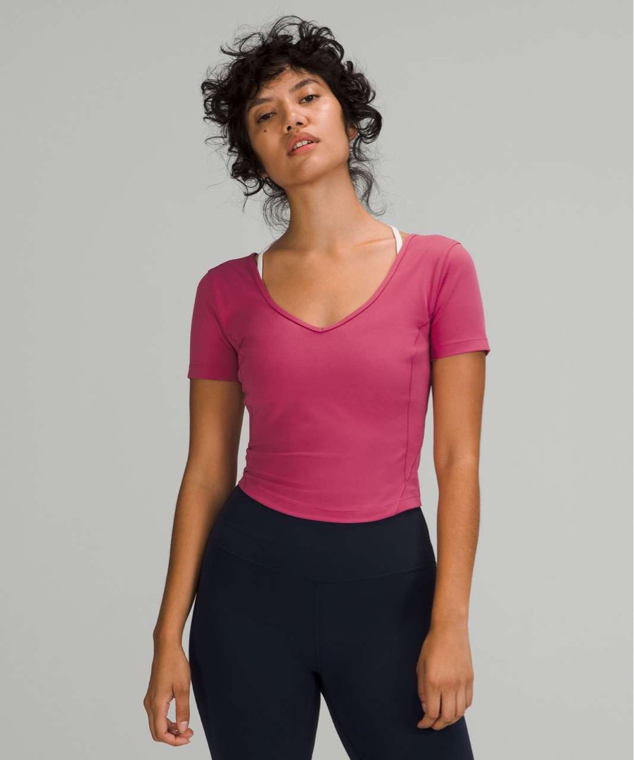 Lululemon align tee shirt in lychee pink size 6 BNWT, Women's Fashion,  Activewear on Carousell