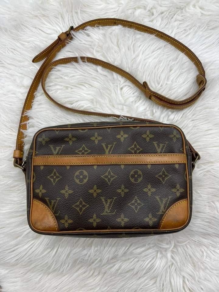 OFFER ❗❗BAGPACK LV BUNDLE, Luxury, Bags & Wallets on Carousell