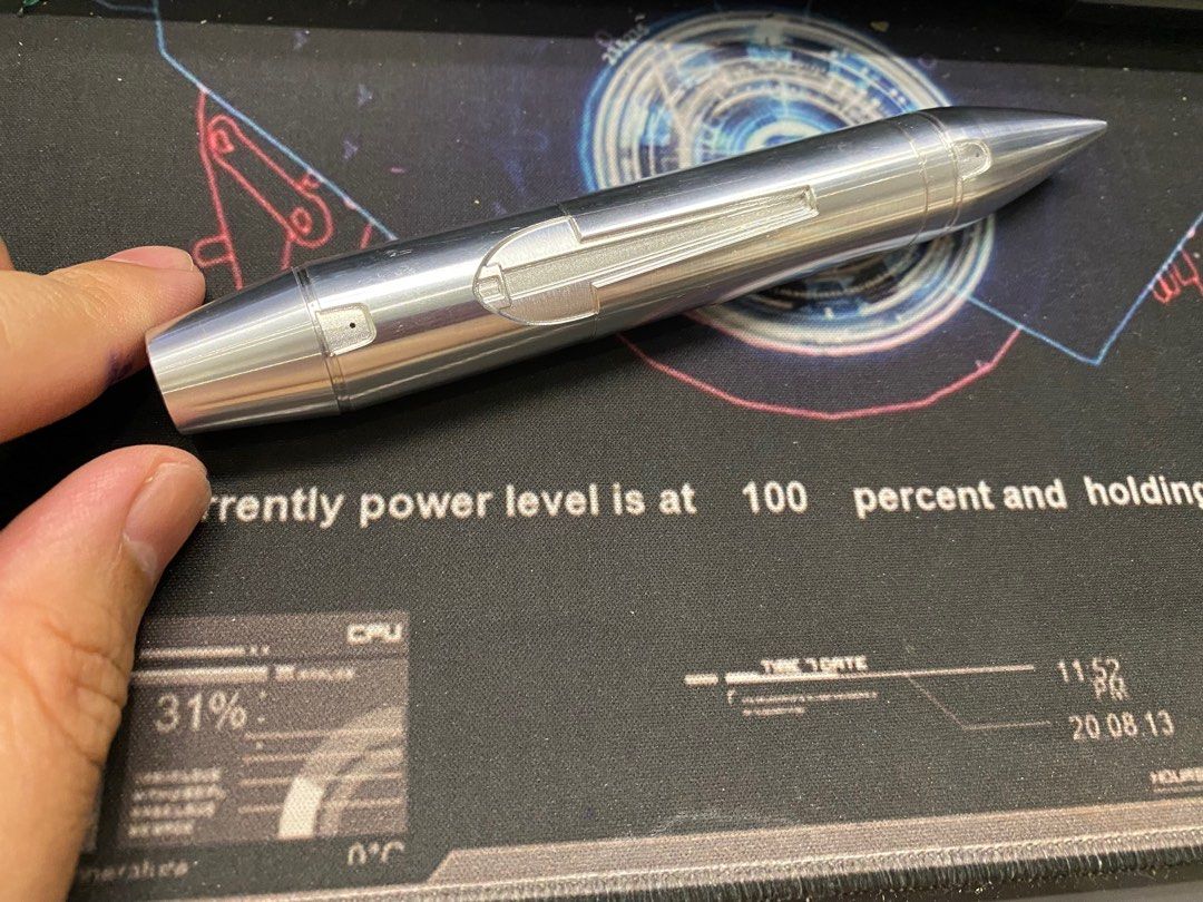 Marvel Iron Man 2 prop replica Warmachine Exwife Missile, Hobbies