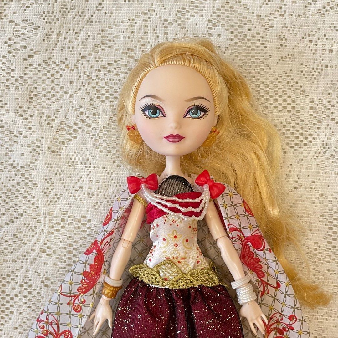 apple white legacy day doll