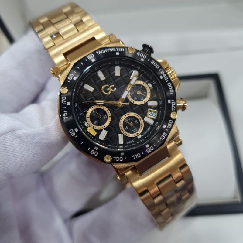 Gc couple watch new arrivals