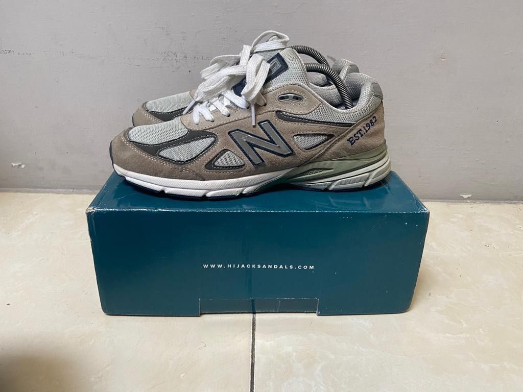 New balance sale est 1982