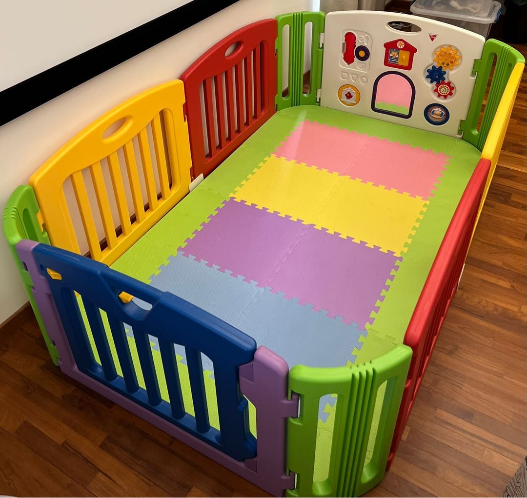 Nihon Ikuji Premium 6Panel Musical Kids Land Play Yard, with Matching