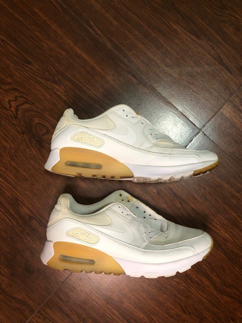 Nike Air Max 90 (Category: Sneakers) located in Imus. Submitted by ShopCVT (Listing ID 1203011482, Image 3). Description: Nike Air Max 90 Womens Color: Triple White Size: 8.5 US Womens As you see on the photos: No Box Yellowing on the midsole air bubble Few stains on the upper canvas Manage your expectations Payment: BDO/GCash.