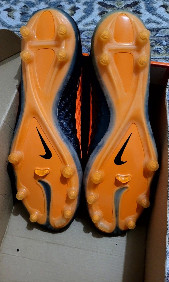 Nike hypervenom phantom Men s Fashion Footwear Boots on Carousell