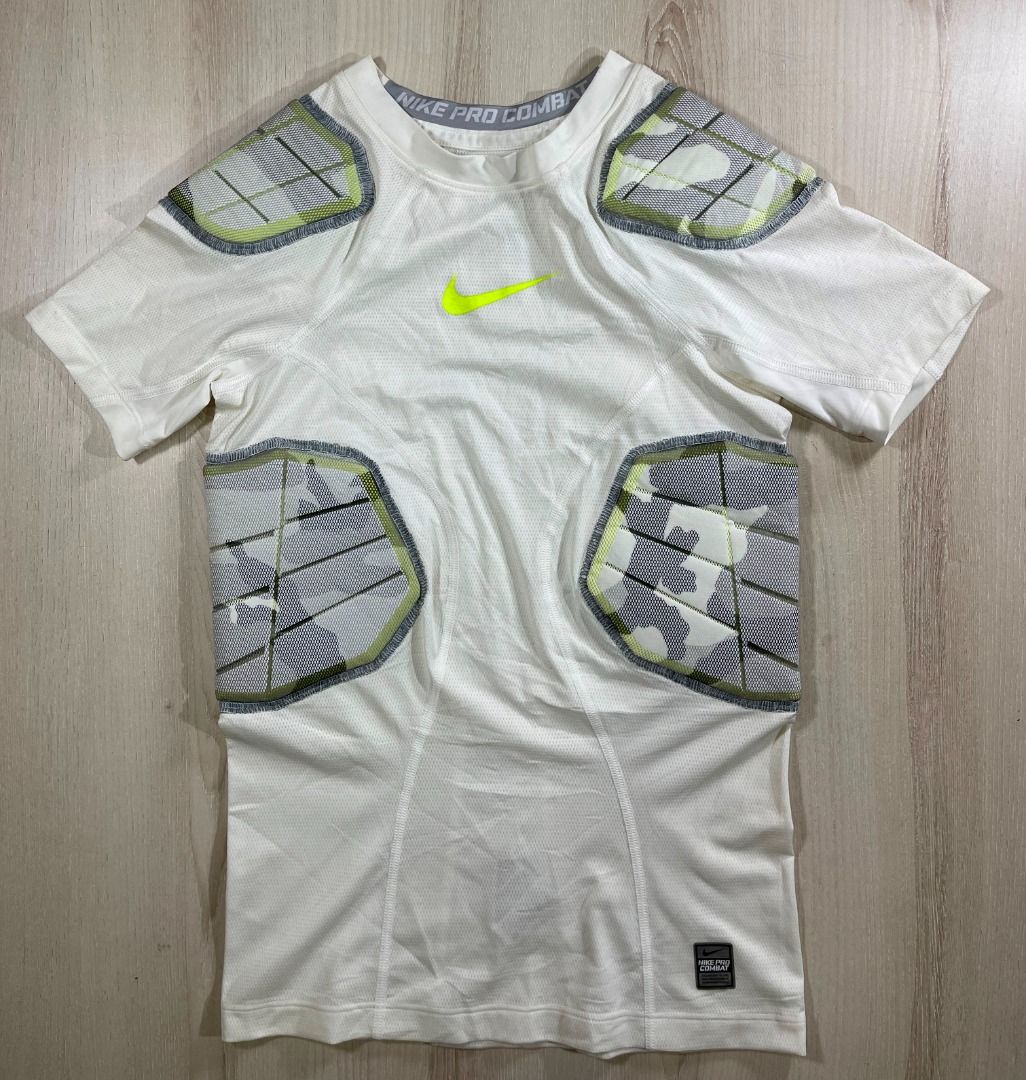 Nike pro combat padded football shirt 2025