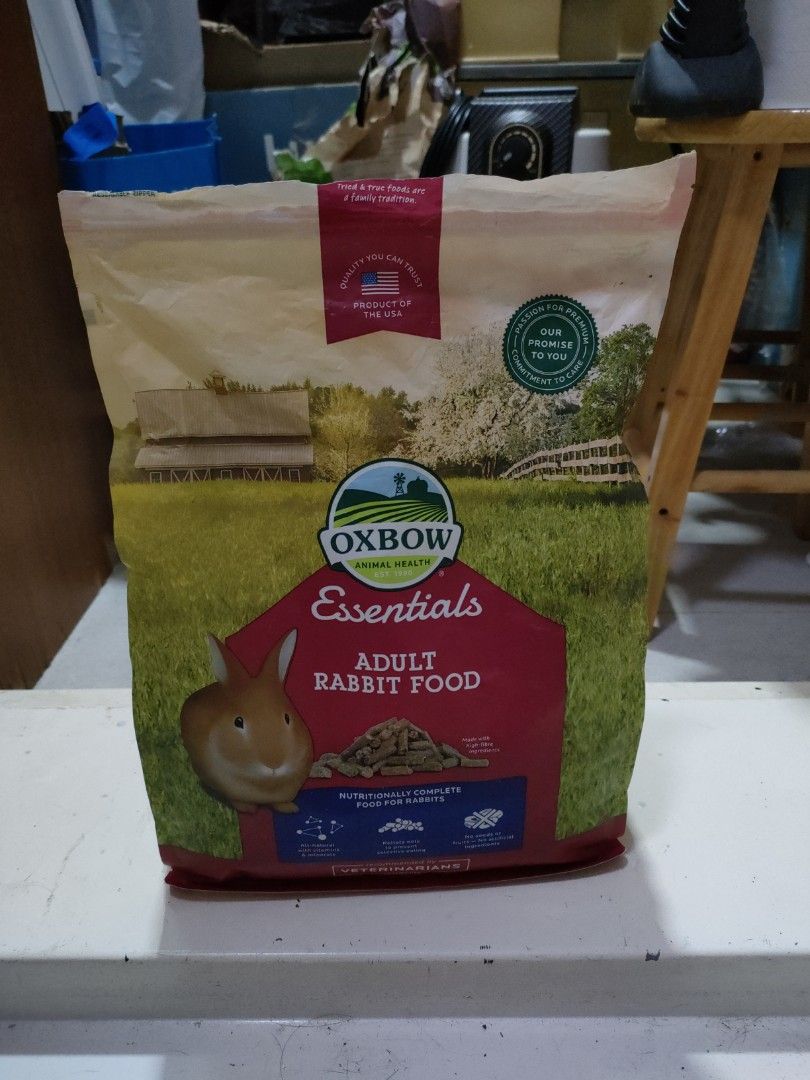 Oxbow rabbit pellets, Pet Supplies, Pet Food on Carousell