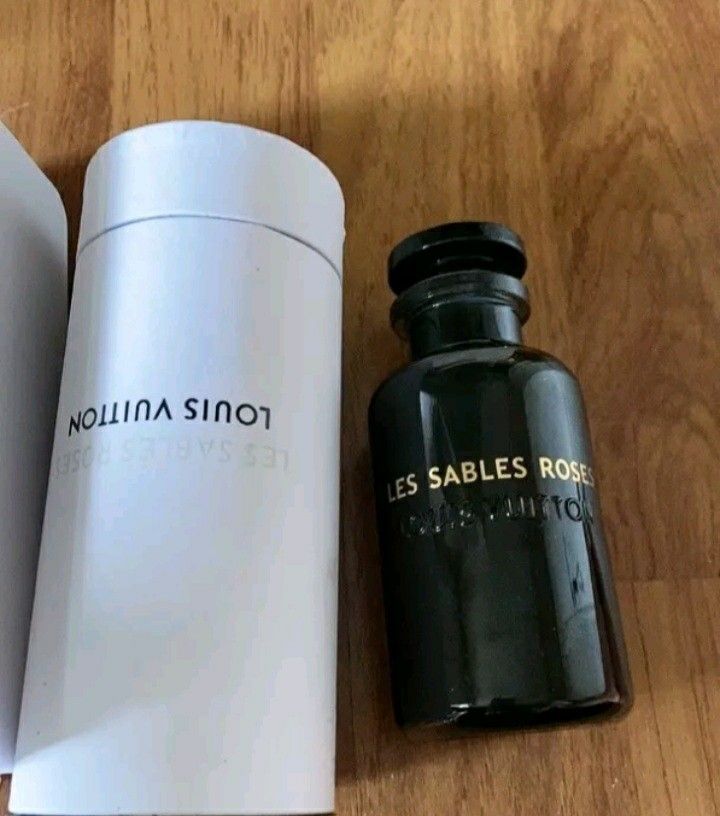 Parfum lv les sables rose, Kesehatan Kecantikan, Parfum, Kuku