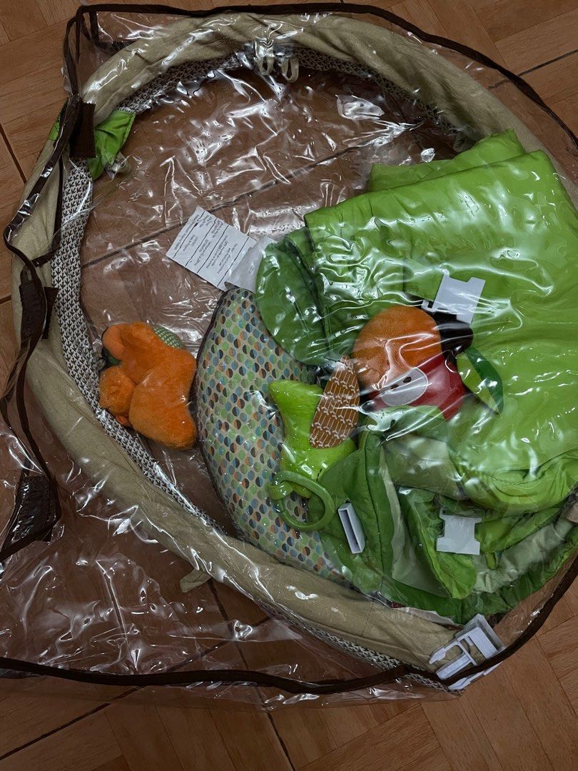 Playpen, Babies & Kids, Baby Nursery & Kids Furniture, Children's Beds