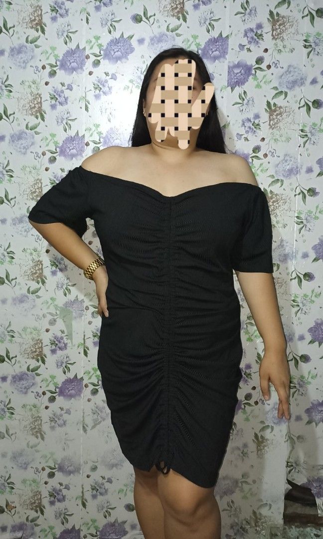 Plus Size Sexy Dress (2xl) (Category: Dresses) located in Pasig City. Submitted by chillax25 (Listing ID 1203057370, Image 3). Description: Perfectly fit for 1xl to 2xl since garterized sya. Yung garter sa gitna is Adjustable Hindi mainit ang tela Can be used for formal events and sexy tignan :) Brand new Shein Brand With ramdon freebies each item Buy worth of 1k free SF Payment is Via Gcash Shipment thru Gogo Express.