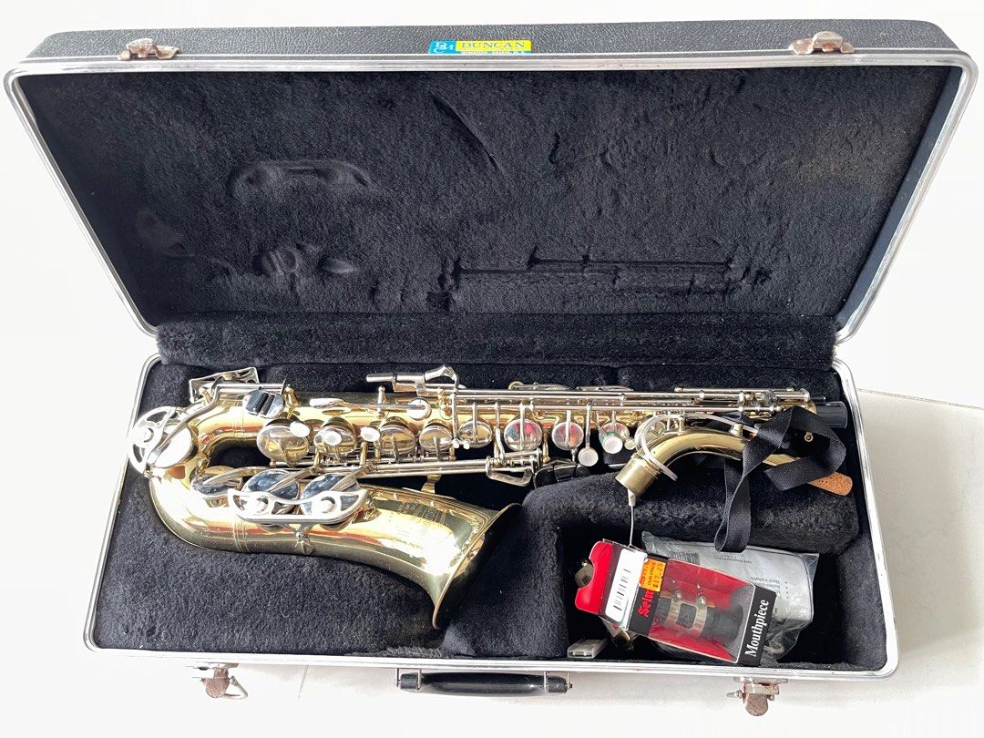 Saxophone! Value For , Hobbies & Toys, Music & Media, Musical