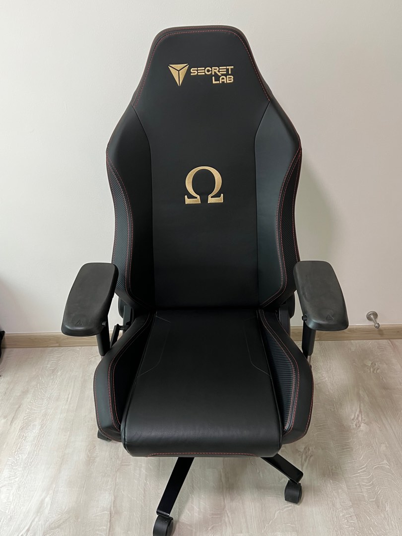 secretlab-omega-furniture-home-living-furniture-chairs-on-carousell