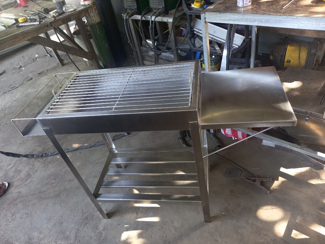 STAINLESS IHAWAN (Category: Other Kitchen Appliances) located in Cavite. Submitted by irene.ballon85 (Listing ID 1202997928, Image 2). Description: ONHAND,,,ONHAND !!! CUSTOMIZED CHARCOAL GRILLER FOR SALE! Price starts 2500! Stainless steel, MATIBAY AT MAKAPAL LIFETIME USED GOOD QUALITY AT PULIDO ANG GAWA Abot kaya p ang halaga Pwede pang business o pang Family bonding Lalo n ngayong magpapasko at bgong taon, Grab yours now! Mode of payment: COD-