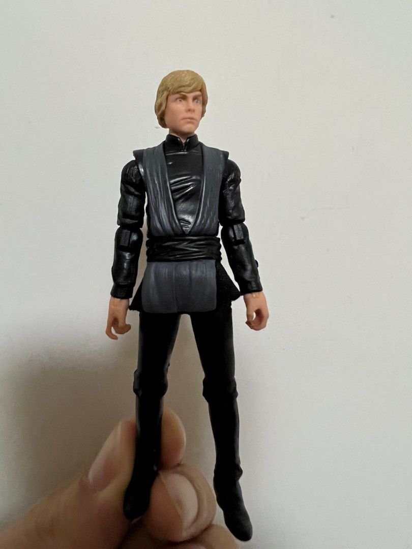 Star Wars Vintage Collection Luke Skywalker Jedi Knight VC175 3.75