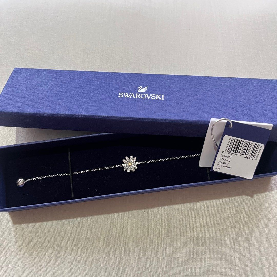 Swarovski strand flower bracelet Clearance