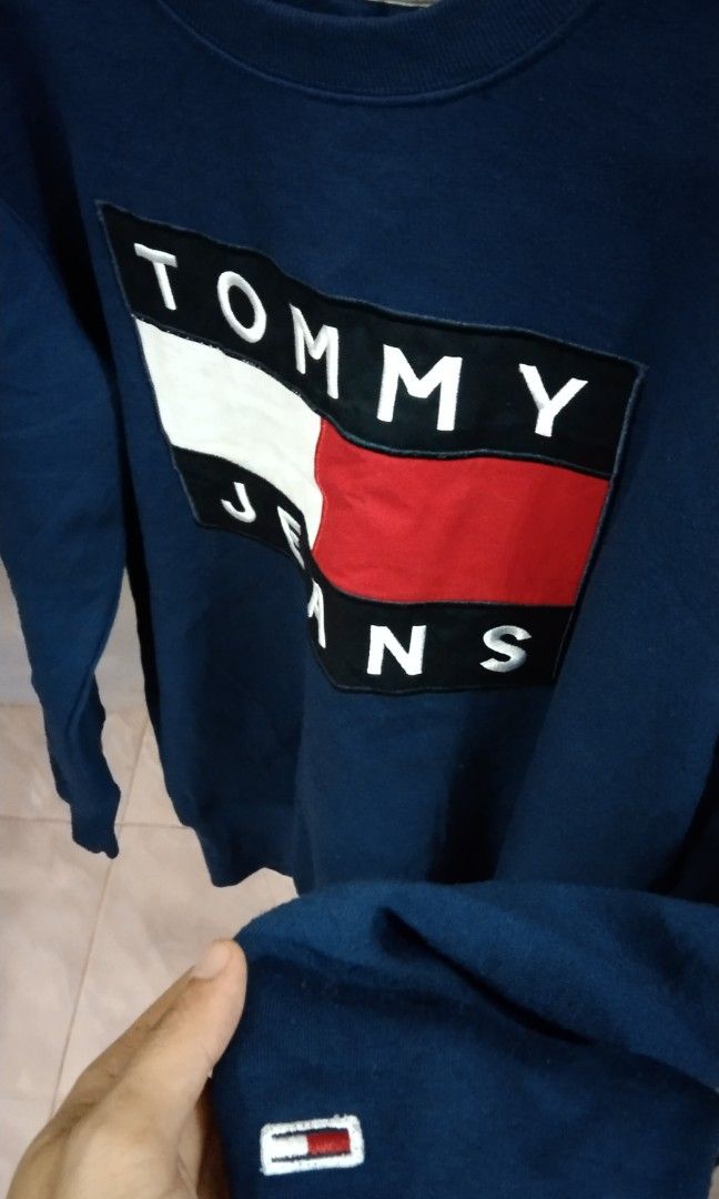 Tommy hilfiger clearance box logo sweatshirt
