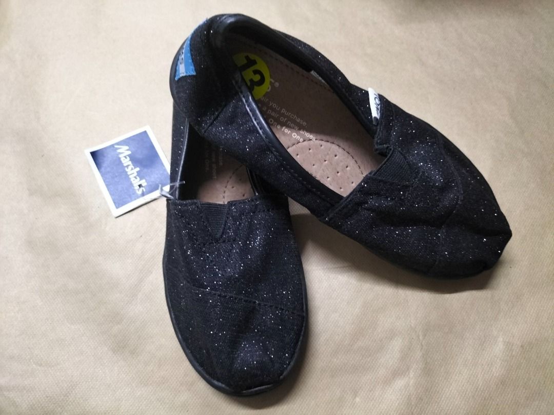toms shoes black