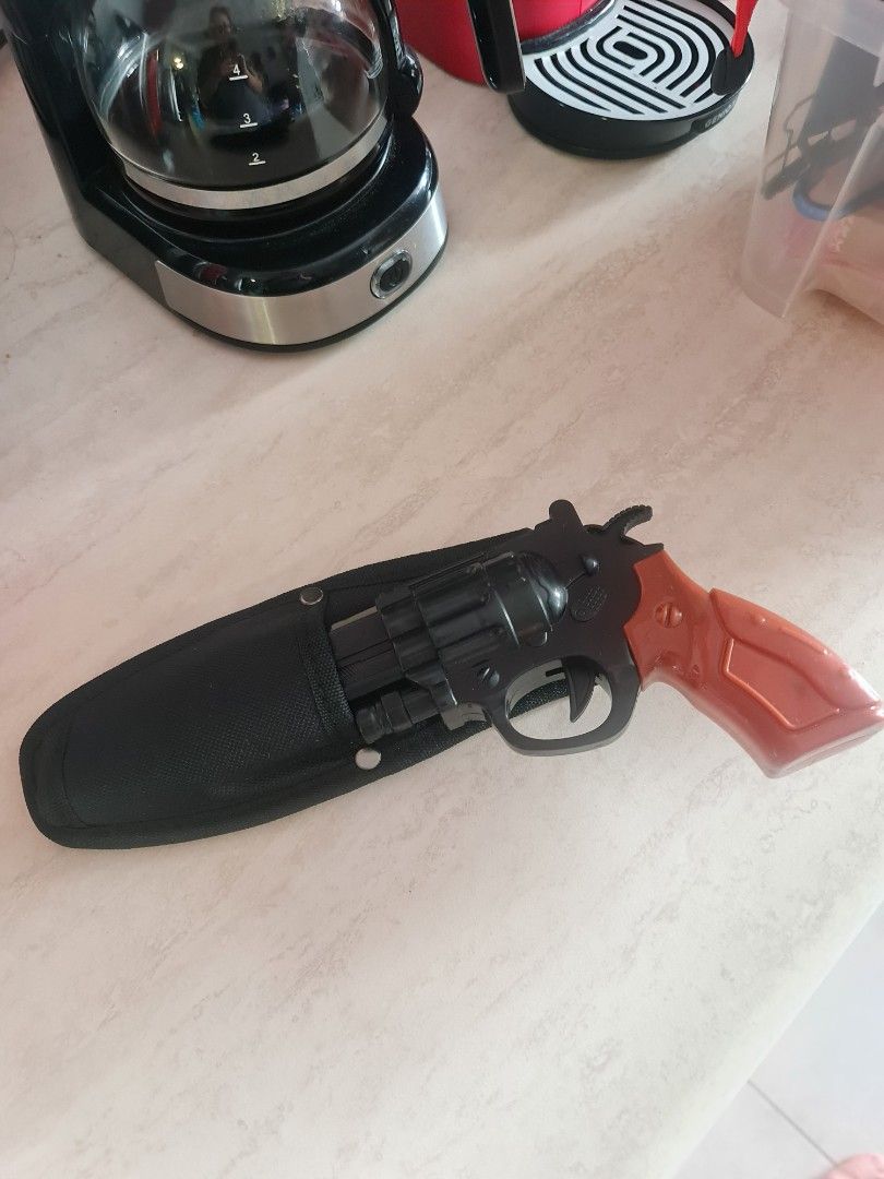 Toy gun with makeshift holder/pouch Hobbies Toys Toys Games on