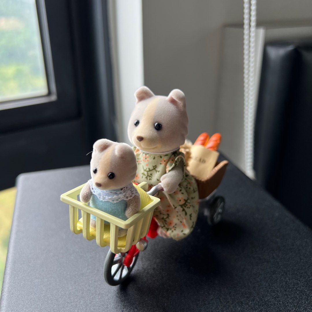 Sylvanian families 2025 cycling with mother