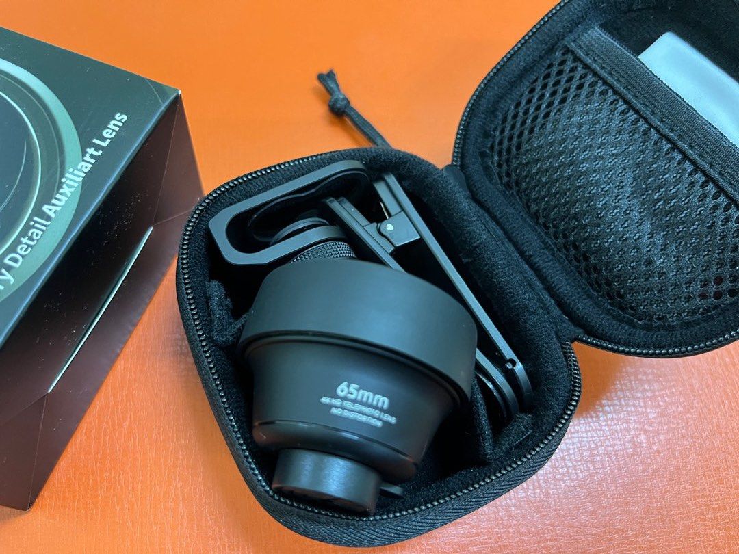 ULANZI TELEPHOTO LENS 65MM, Photography, Lens & Kits on Carousell