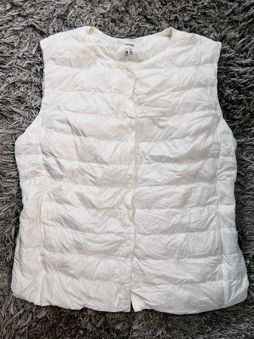 Uniqlo Foldable HEATTECH Warm Padded Vest, Women's Fashion, Coats ...