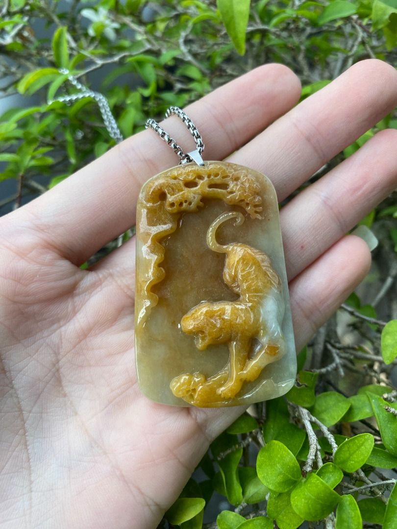 Tiger jade pendant deals