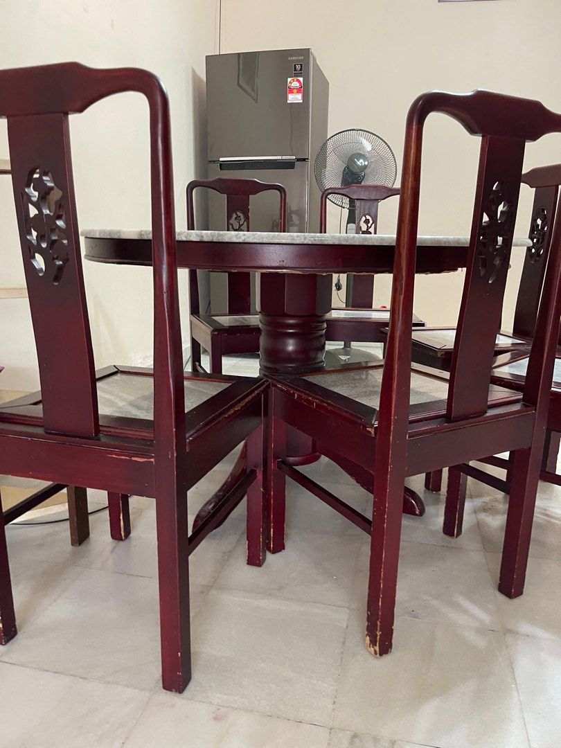 *used* ONLY Marble Dining table , Furniture & Home Living, Furniture