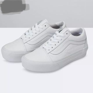 (Category: ) located in . Submitted by preciousfinds124 (Listing ID 1203053913, Image 1). Description: .