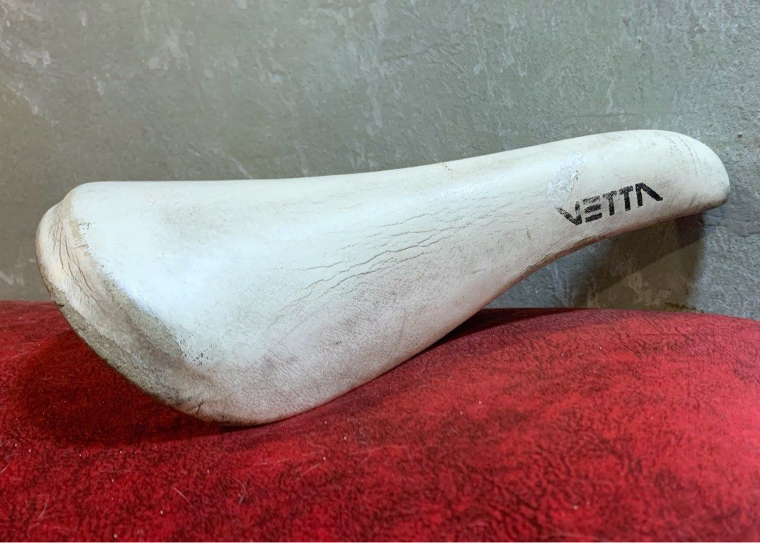 Vetta saddle store