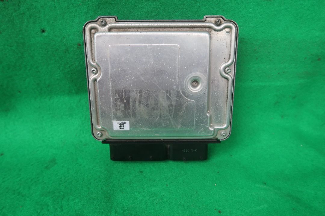 volkwagen passat ECU CDA model, Auto Accessories on Carousell