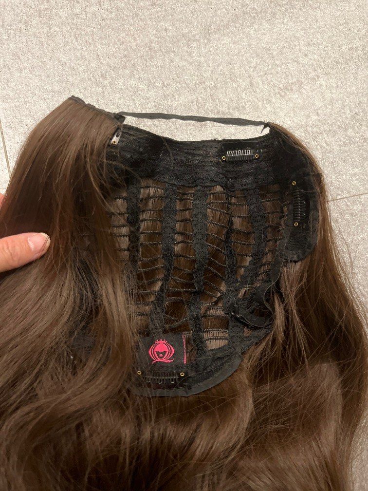 Wig (Category: Hair Accessories) located in Taguig. Submitted by jitbug55 (Listing ID 1203072141, Image 3). Description: Medium length clip on wig. Half wig only not full. Brand new. .