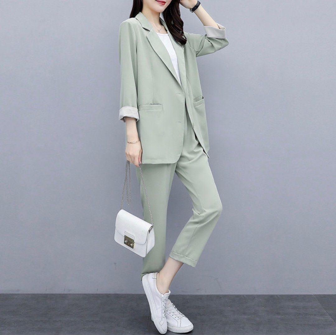 2022 Summer New Korean Comfortable Sports Suit Female Short Sleeved Tops  Pants Suit Two Piece Set